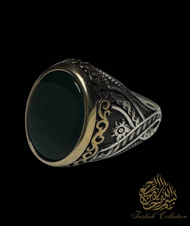 Green Natural Agate Royal Scrolls Premium Ring