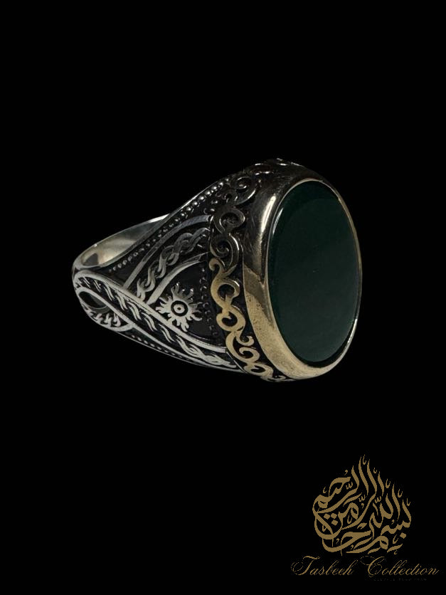 Green Natural Agate Royal Scrolls Premium Ring